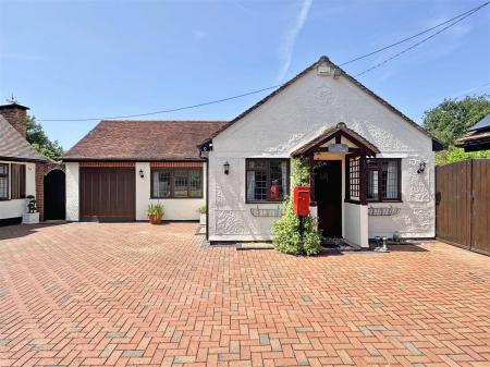Vine Cottage.jpg