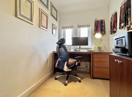 Bedroom 4.jpg
