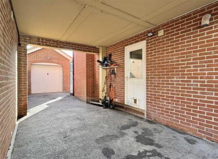 Carport.jpg