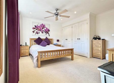 Master Bedroom.jpg