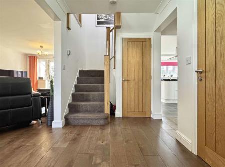 Entrance Hall b.jpg