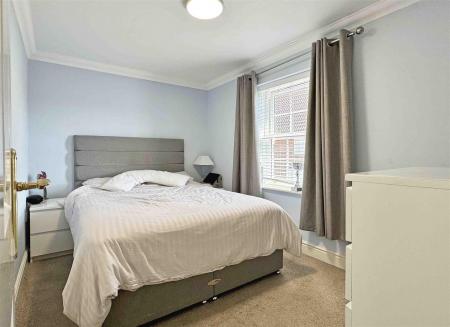 Bedroom 5.jpg