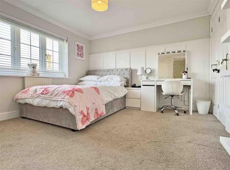 Bedroom 2.jpg