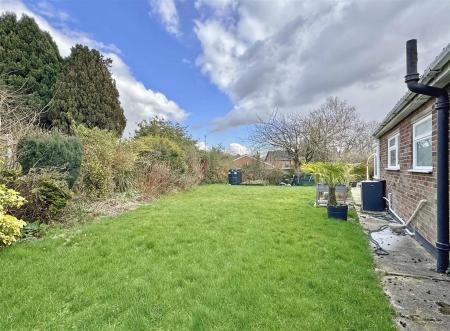 Rear Garden b.jpg
