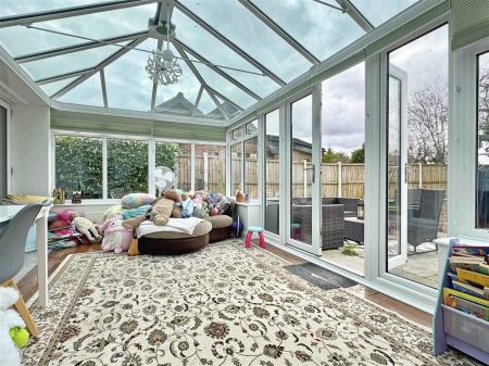 Conservatory b.jpg