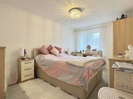 Master Bedroom.jpg