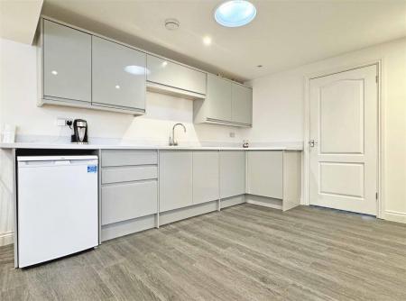 Annex Kitchen.jpg