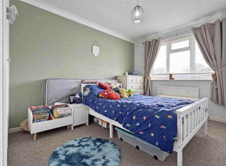 Bed 3.jpg
