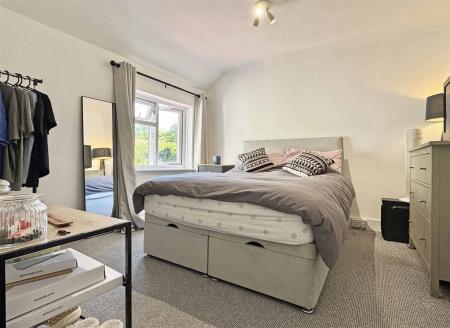 Bedroom 2.jpg