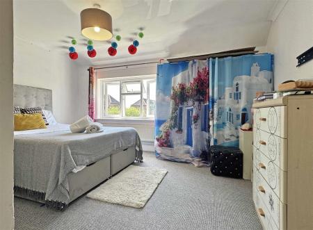 Master Bedroom.jpg