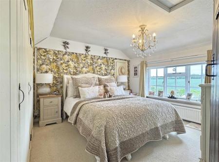 Master Bedroom.jpg