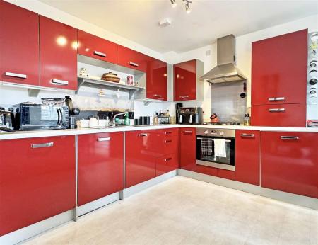 Kitchen b.jpg