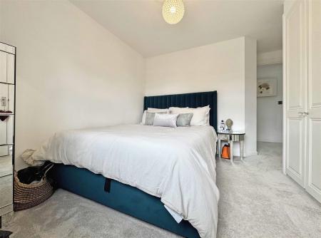 Master Bedroom.jpg