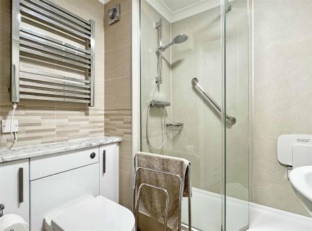 Shower Room.jpg