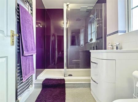 En-Suite.jpg