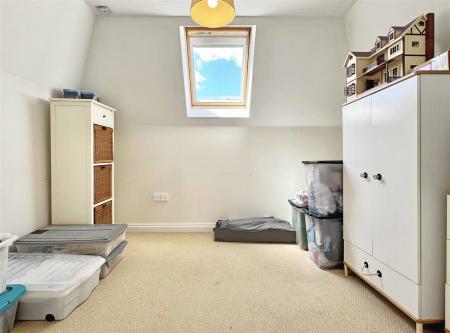 Bedroom 7.jpg
