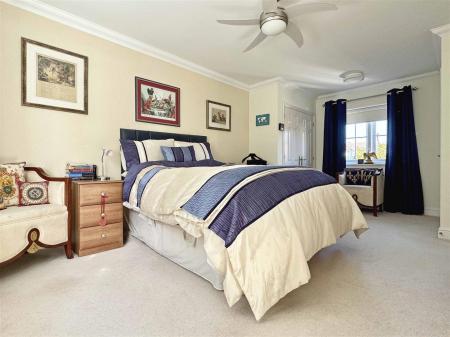 Master Bedroom.jpg