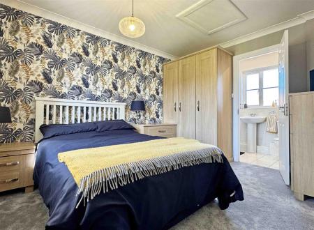 Master Bedroom.jpg