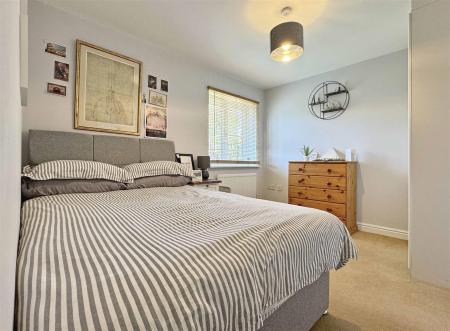 Bedroom 4.jpg