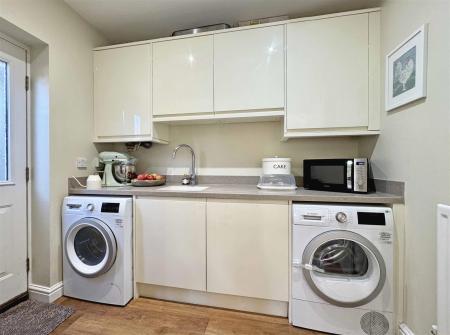 Utility Room.jpg