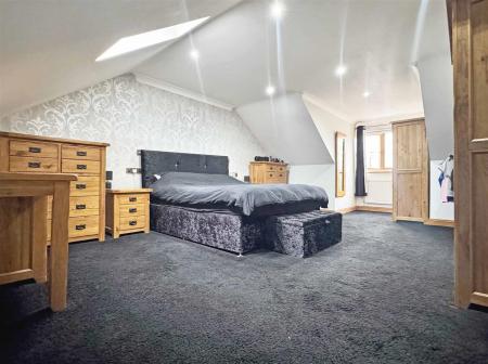 Master Bedroom.jpg