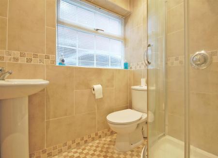 DStairs Shower Room.jpg