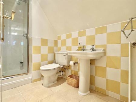 Top Floor Shower Room.jpg