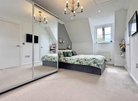 Bedroom 4.jpg