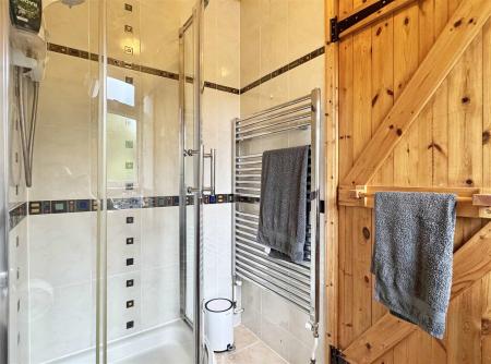 Annex Shower.jpg