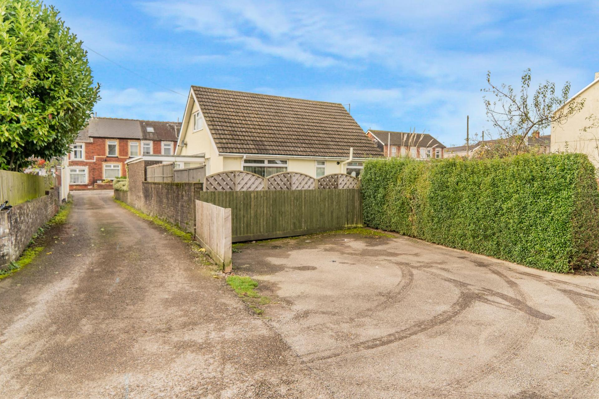 2 bedroom SemiDetached House for sale in Pontypool
