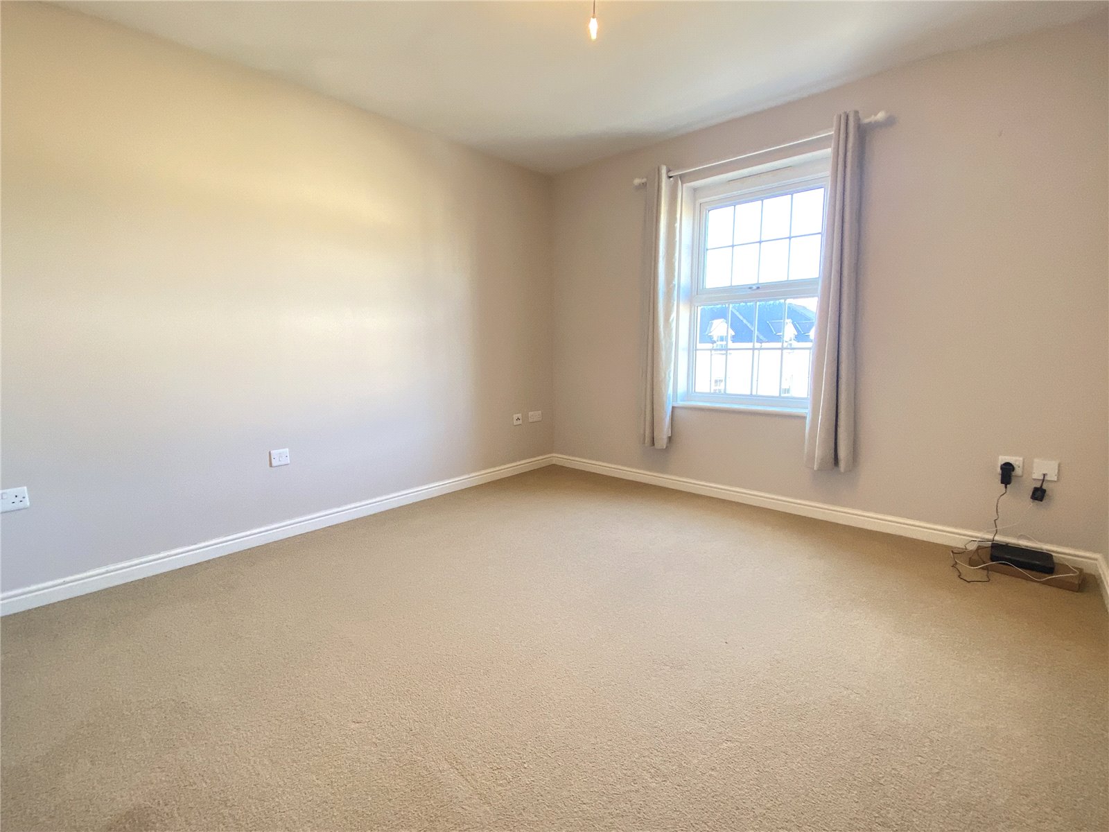 2 bedroom Apartment for rent in Swindon