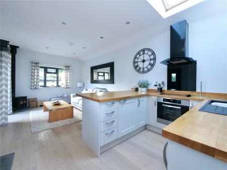 Kitchen/Living Room