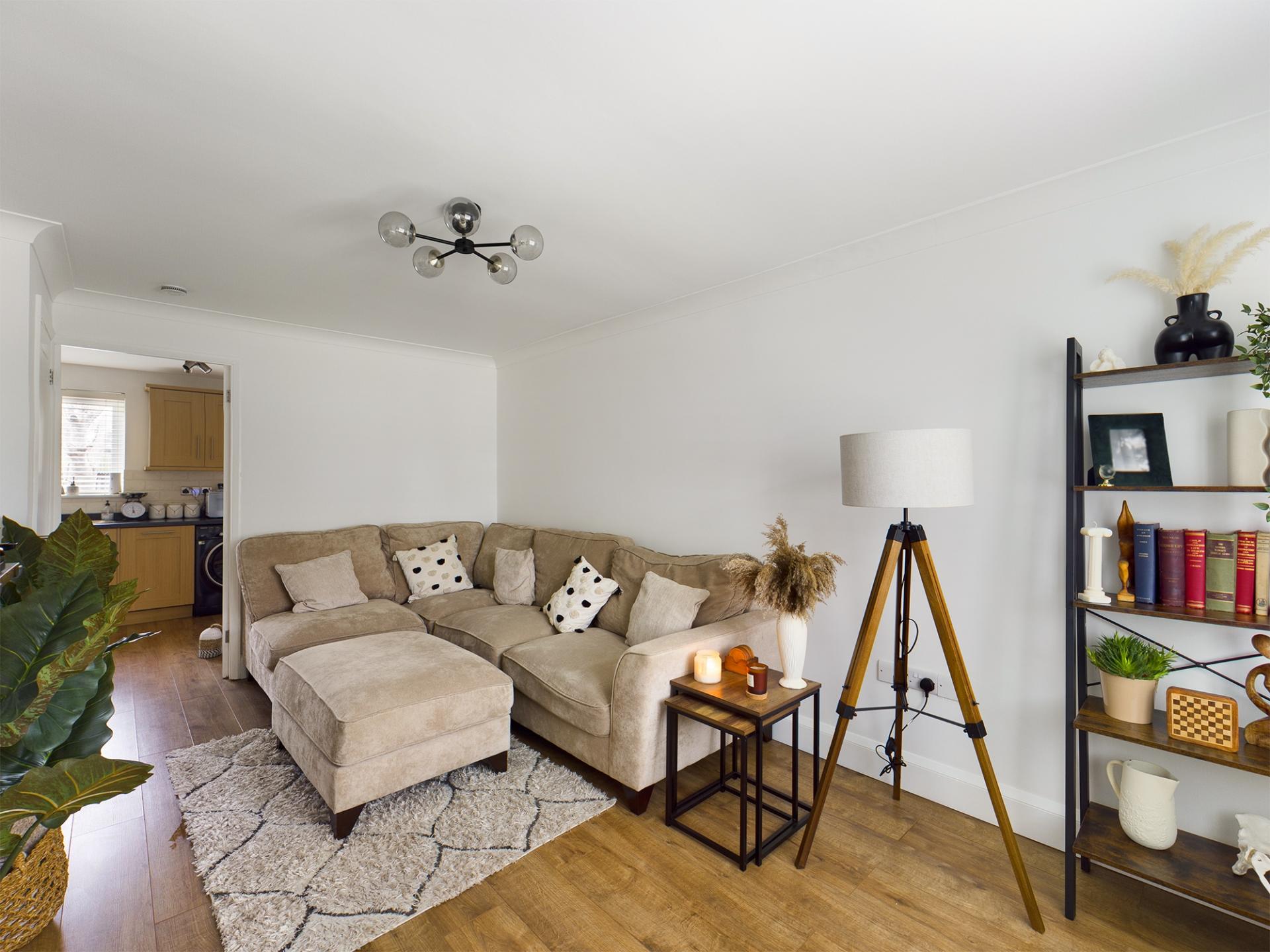 2 bedroom Terraced House for sale in ShorehambySea