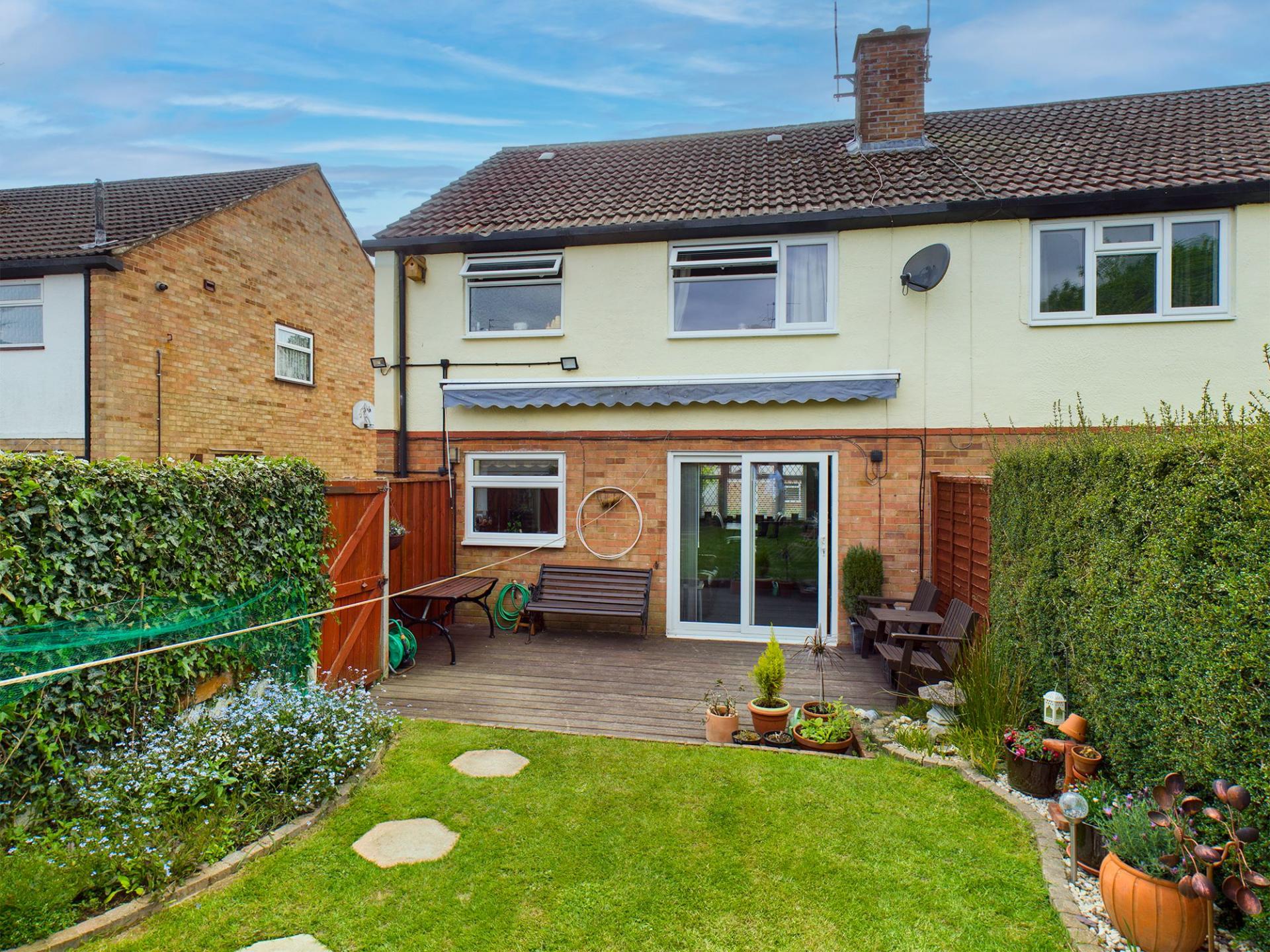 3 bedroom House for sale in Crawley