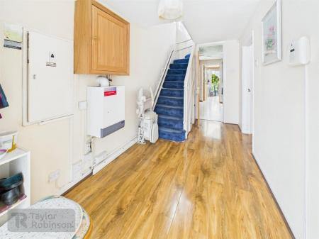 CAM02600G0-PR0434-STILL016.jpg