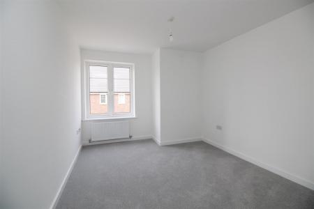 Bedroom 1.JPG