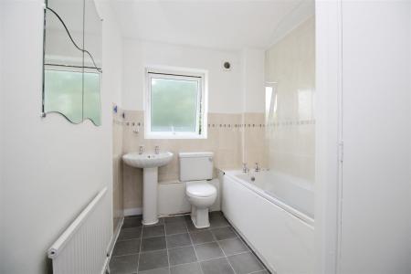 Bathroom.JPG