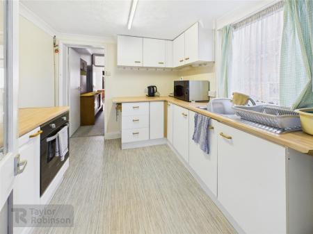 CAM02600G0-PR0463-STILL007.jpg