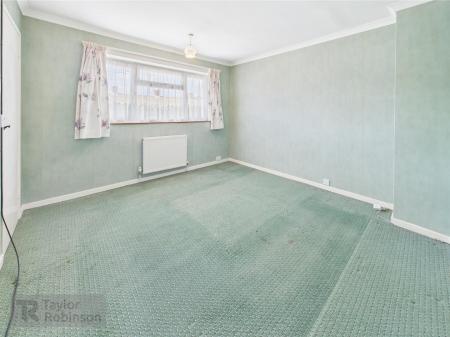 CAM02600G0-PR0469-STILL010.jpg