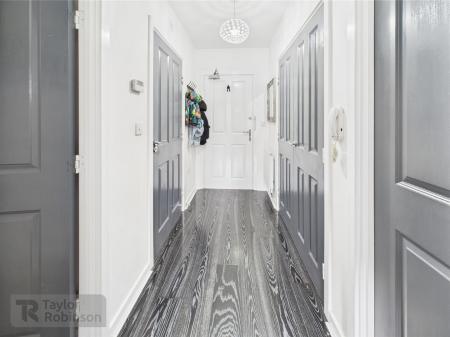 CAM02600G0-PR0475-STILL006.jpg