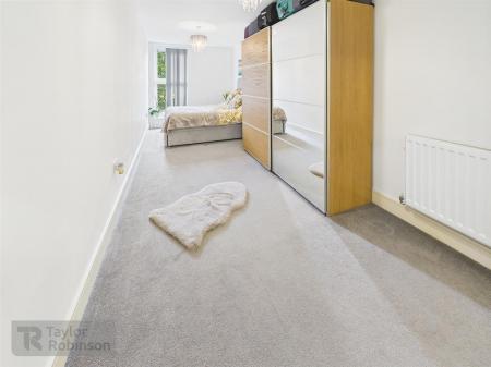 CAM02600G0-PR0476-STILL005.jpg