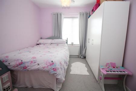 Bed 2.JPG