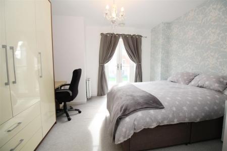 Bed 1.JPG