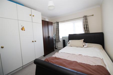 Bed 2.JPG