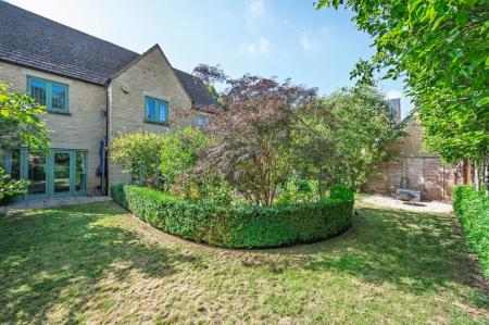 Rear & Garden