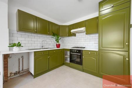 hilary road- kitchen