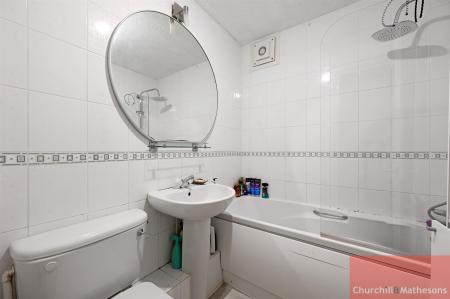 CHMAA - 26 Curtis Drive - Bathroom3 (1).jpg