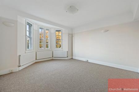 Lounge - Perryn House  (4).jpg