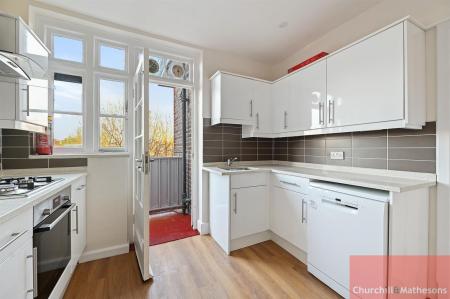 Kitchen - Perryn House  (2).jpg