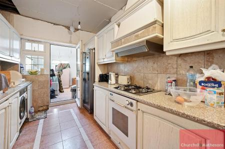 RCCHMAA- 52 bowes road- kitchen 6 (1).jpg